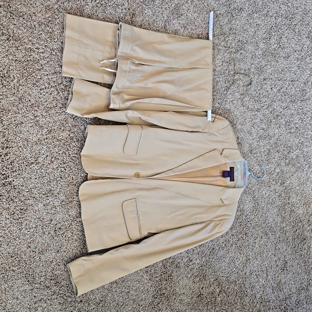 Small ralph Lauren suit